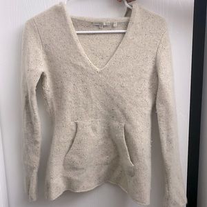 100% cashmere sweater